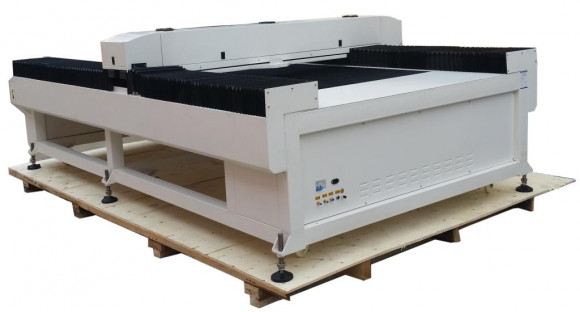 RayMark LSR-1325 станок лазерной резки 