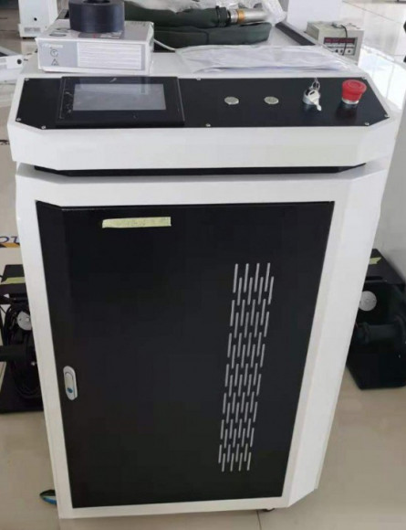 RAYMARK SLS Fiber волоконный аппарат/станок ручной лазерной сварки  2000 Вт